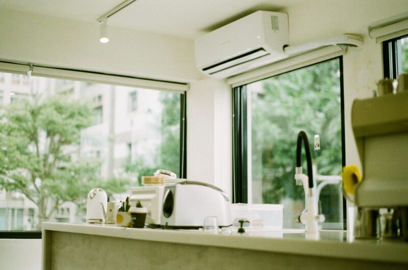 Ductless HVAC Systems for Residential Homes: Benefits, Installation, Maintenance, & Designs