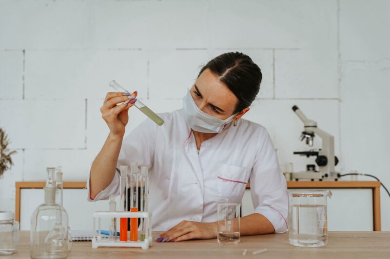 How to Test Indoor Air Quality: Signs, Problems, and Test Results