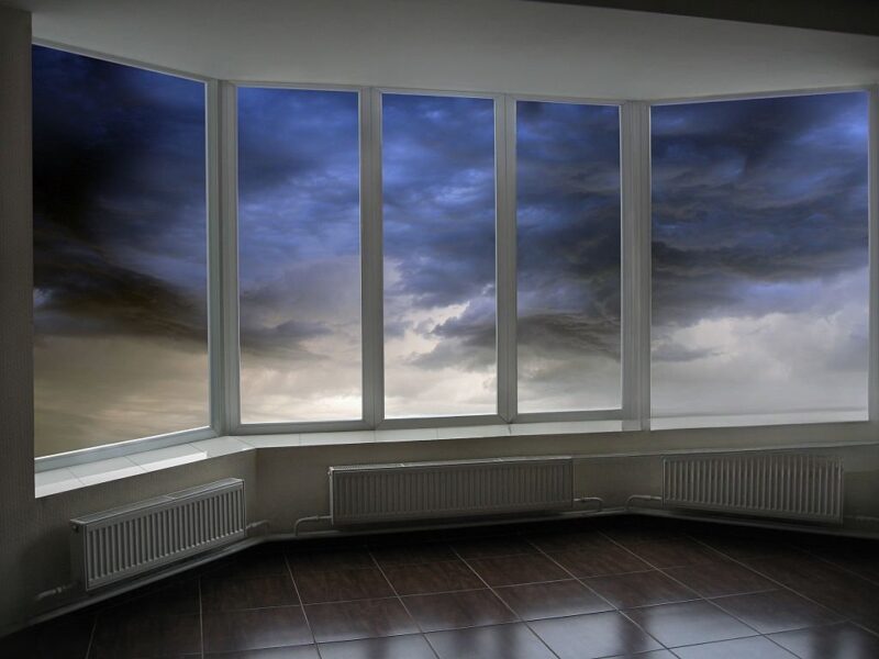 How Weather Changes Affect Indoor Air Quality: Risks and Prevention