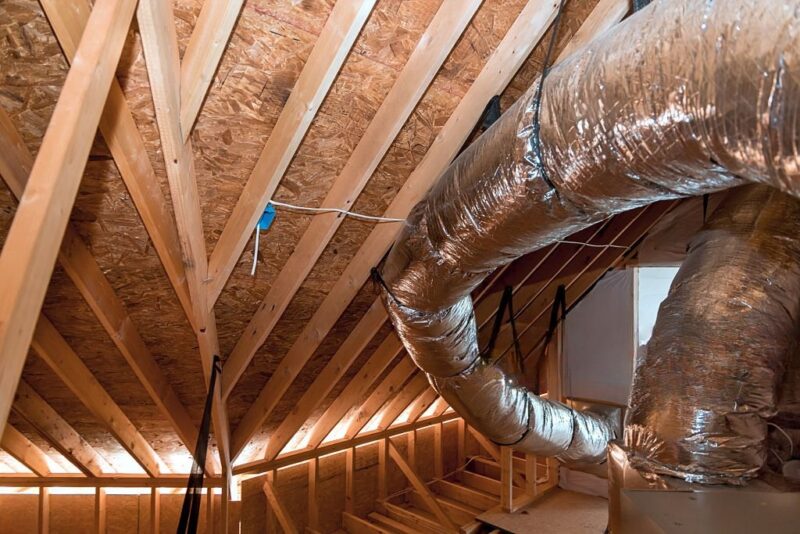 How Attic Insulation Improves Indoor Comfort: Benefits and Energy Savings